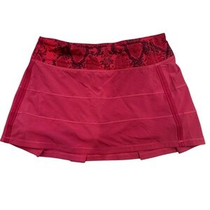 Lululemon Pace Rival Skirt Red & Snake Print Size 6